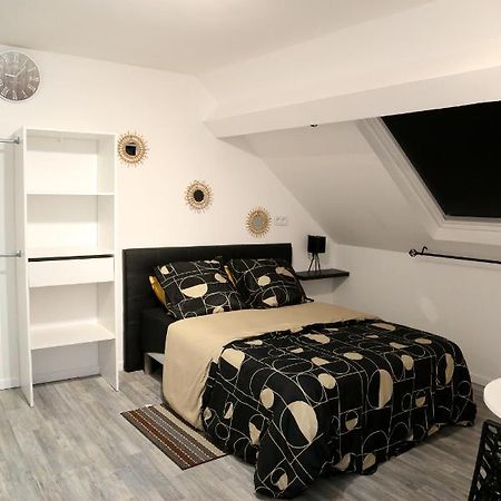 Jupiter Apartment แซ็ง-ก็องแต็ง ภายนอก รูปภาพ