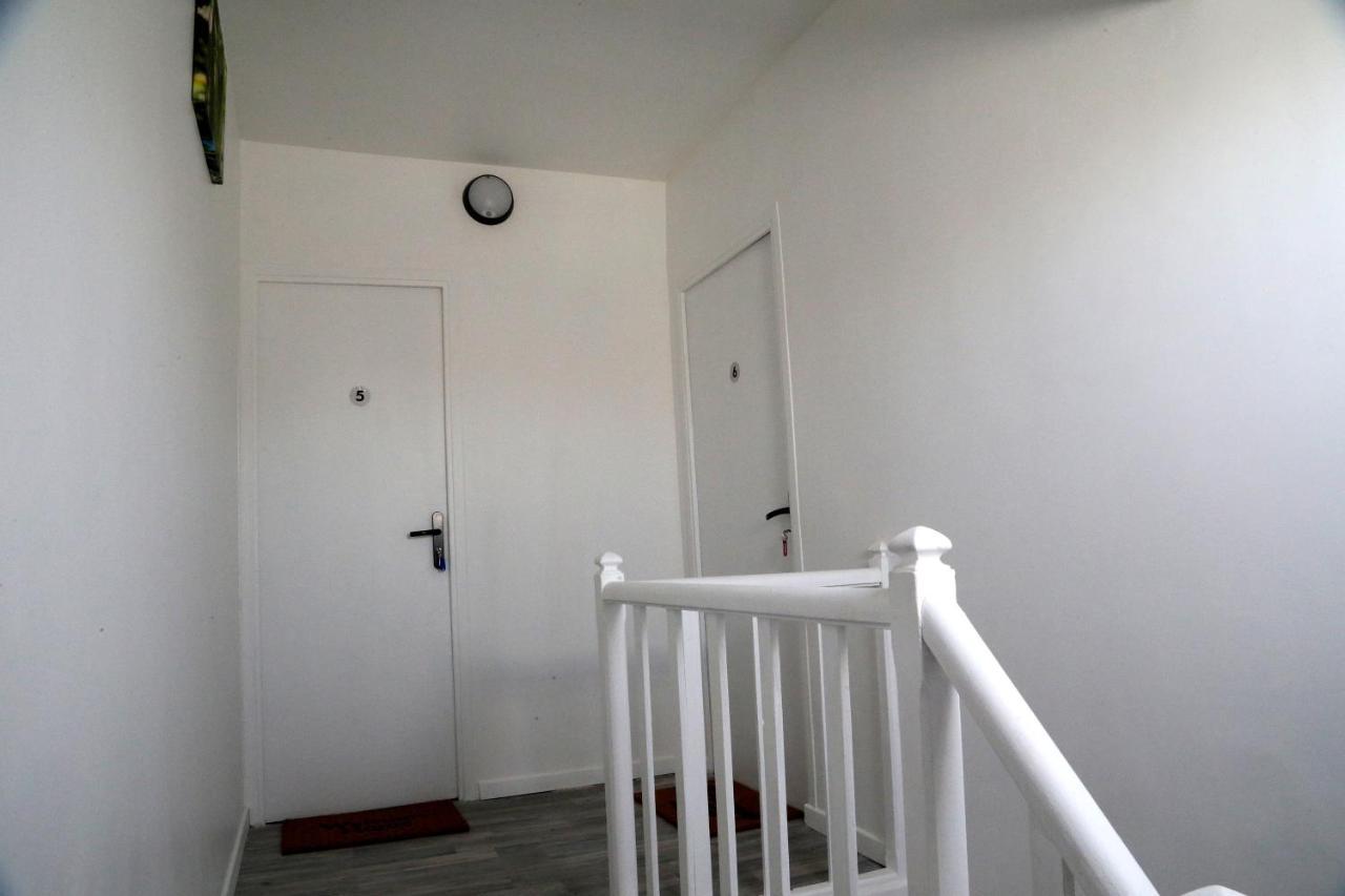 Jupiter Apartment แซ็ง-ก็องแต็ง ภายนอก รูปภาพ