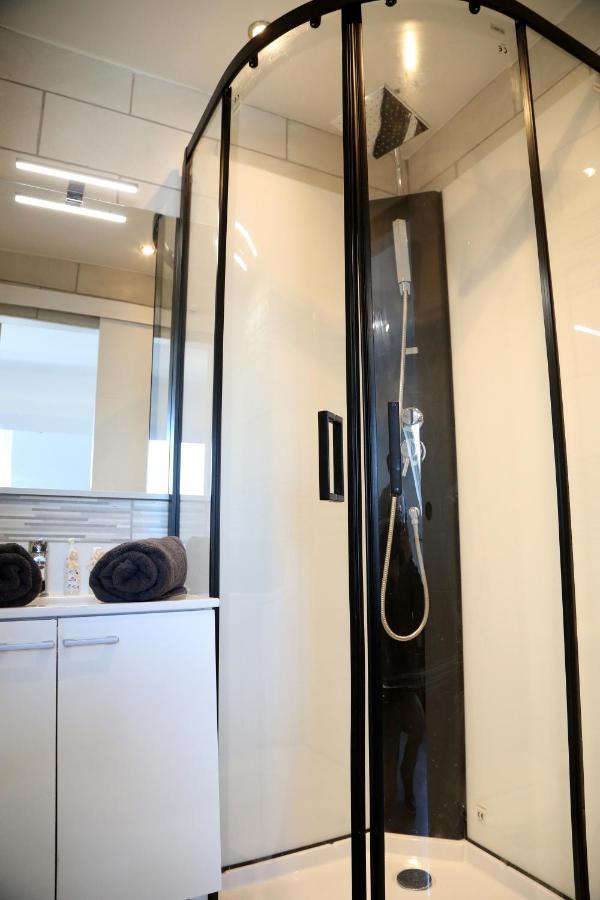 Jupiter Apartment แซ็ง-ก็องแต็ง ภายนอก รูปภาพ